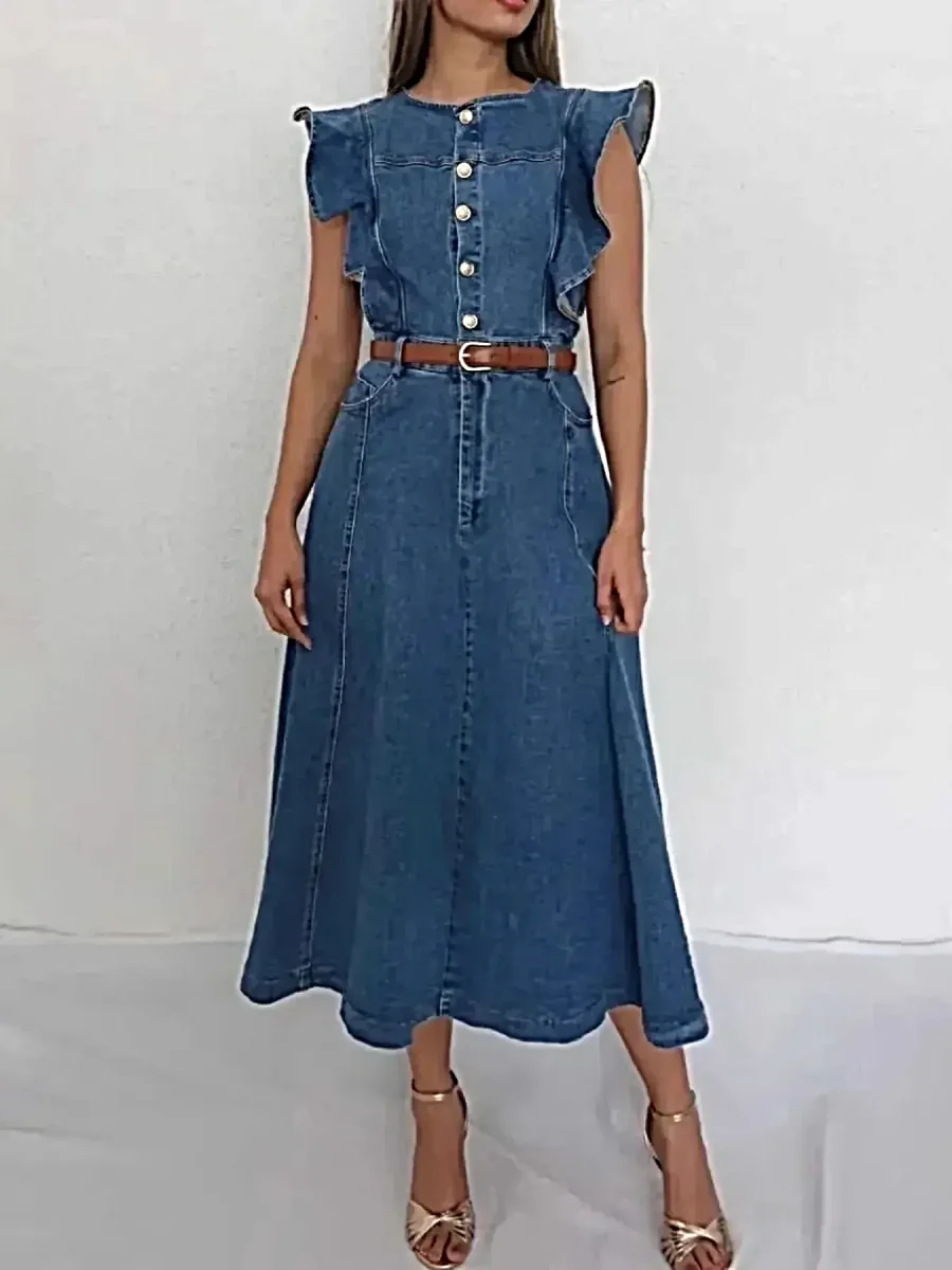 Elegantti röyhelöhihainen mekko, jossa napitus edessä ja vyötäröllä - Denim Midi -tyyli