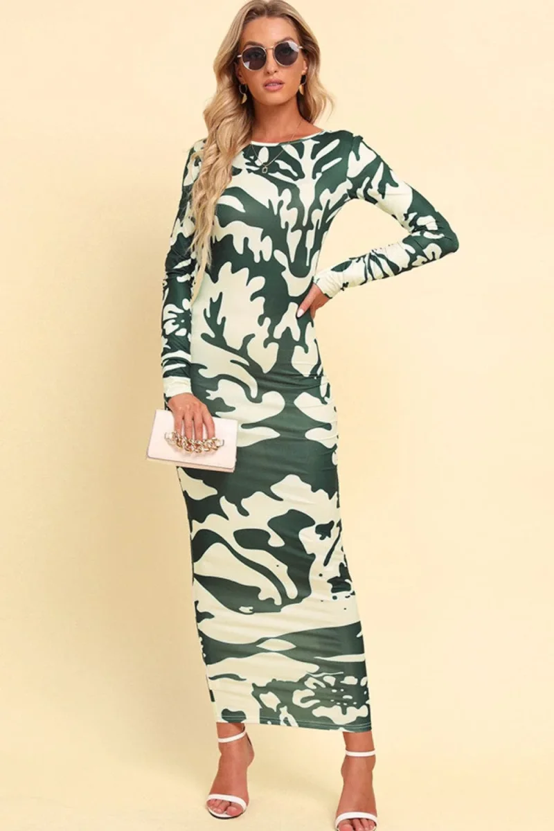 Stylish Backless Maxi Dress with Long Sleeves and Camouflage Print - Casual Elegance